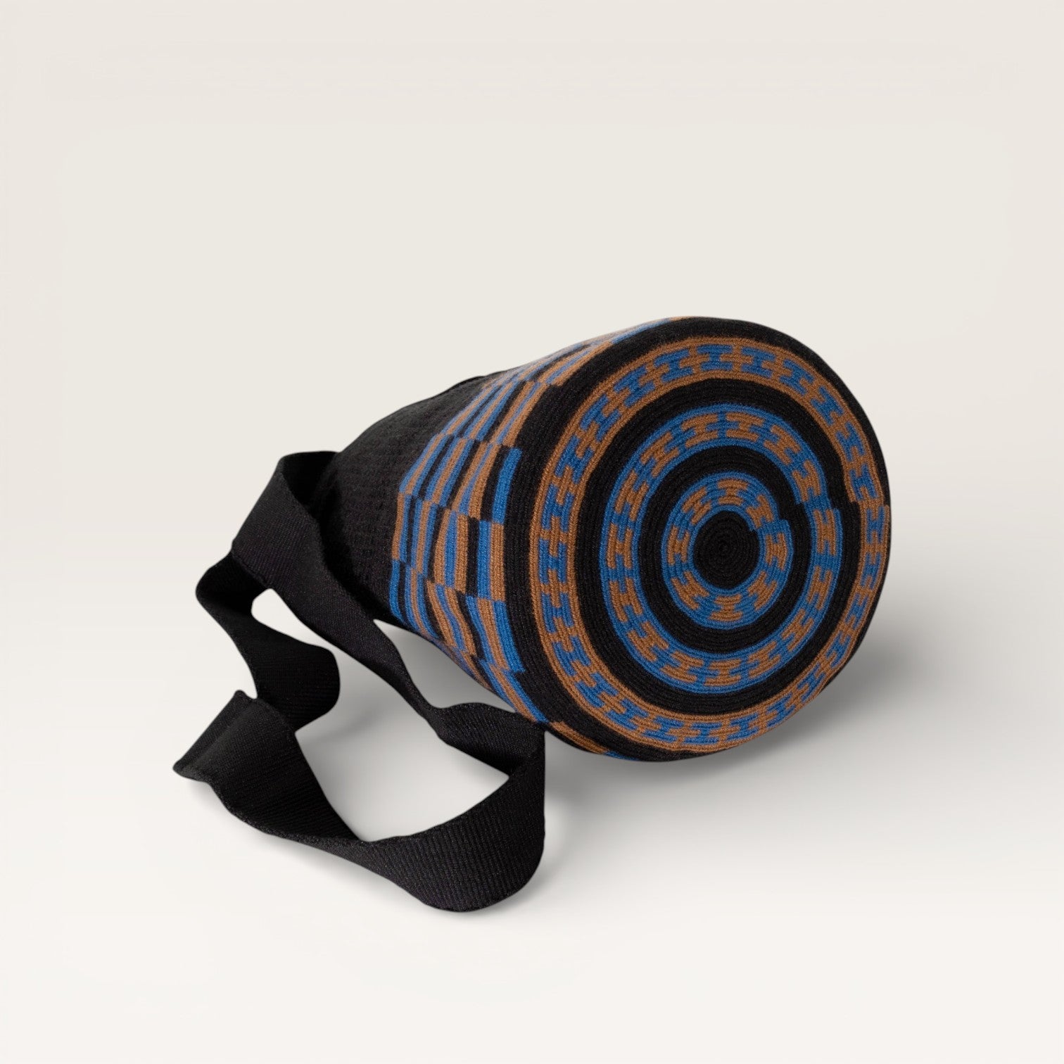 Check net crossbody M | Black