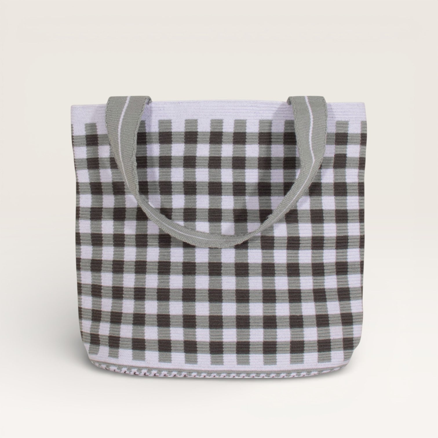 Gingham oval tote | Sterling