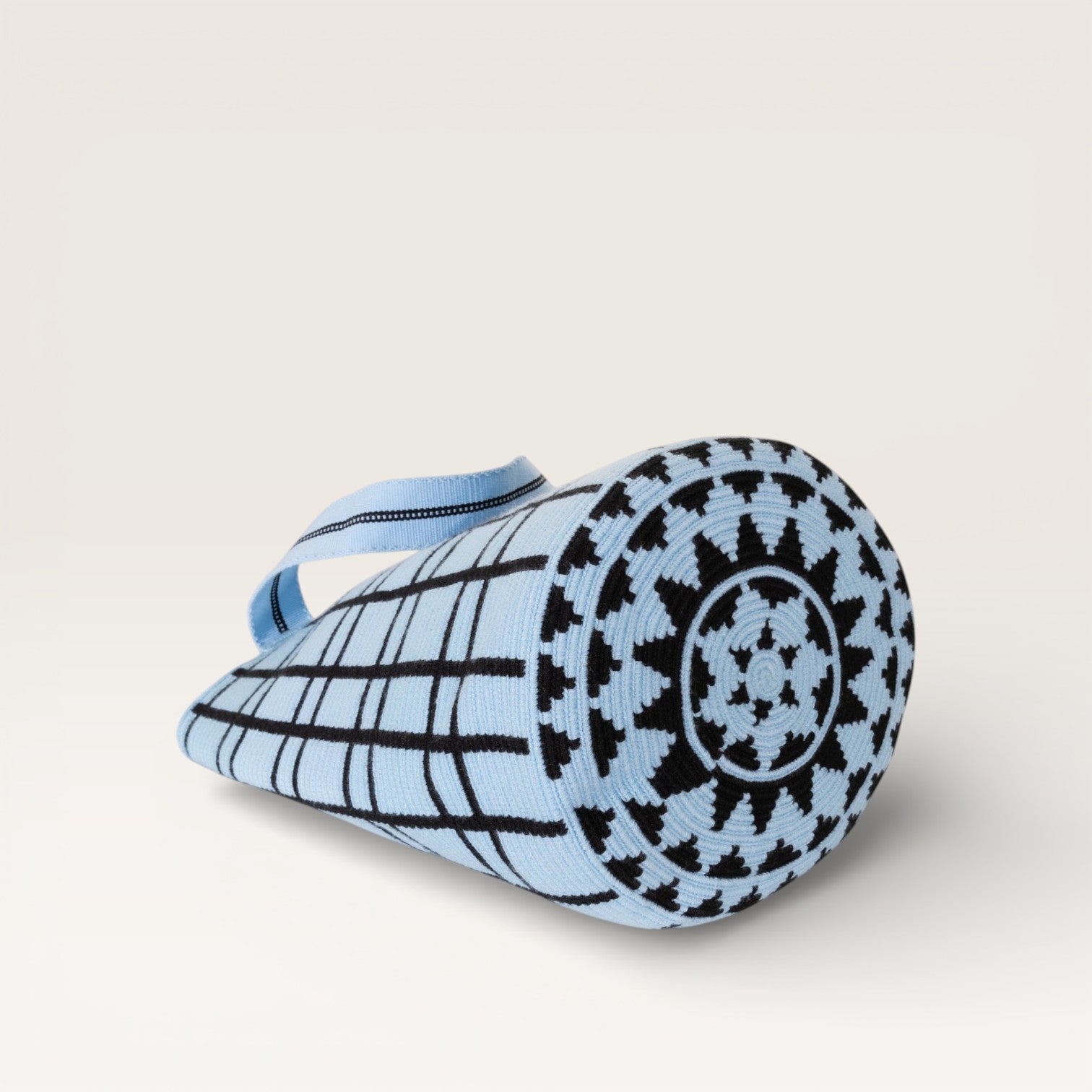 Check round tote L | Cielo