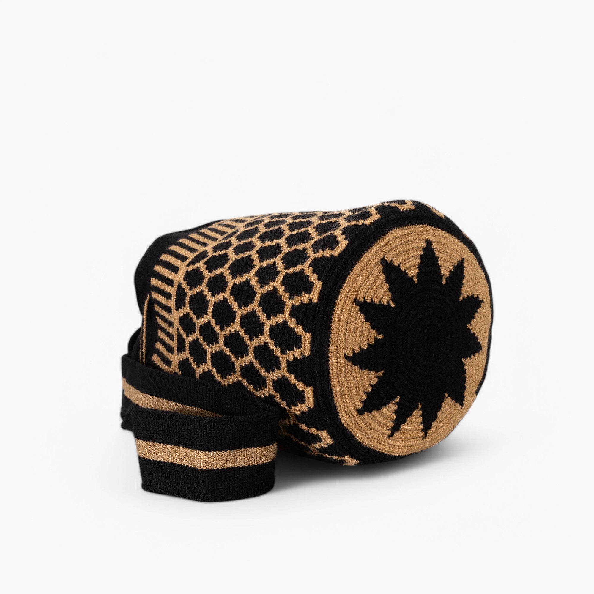 Geometric crossbody bag L | Black