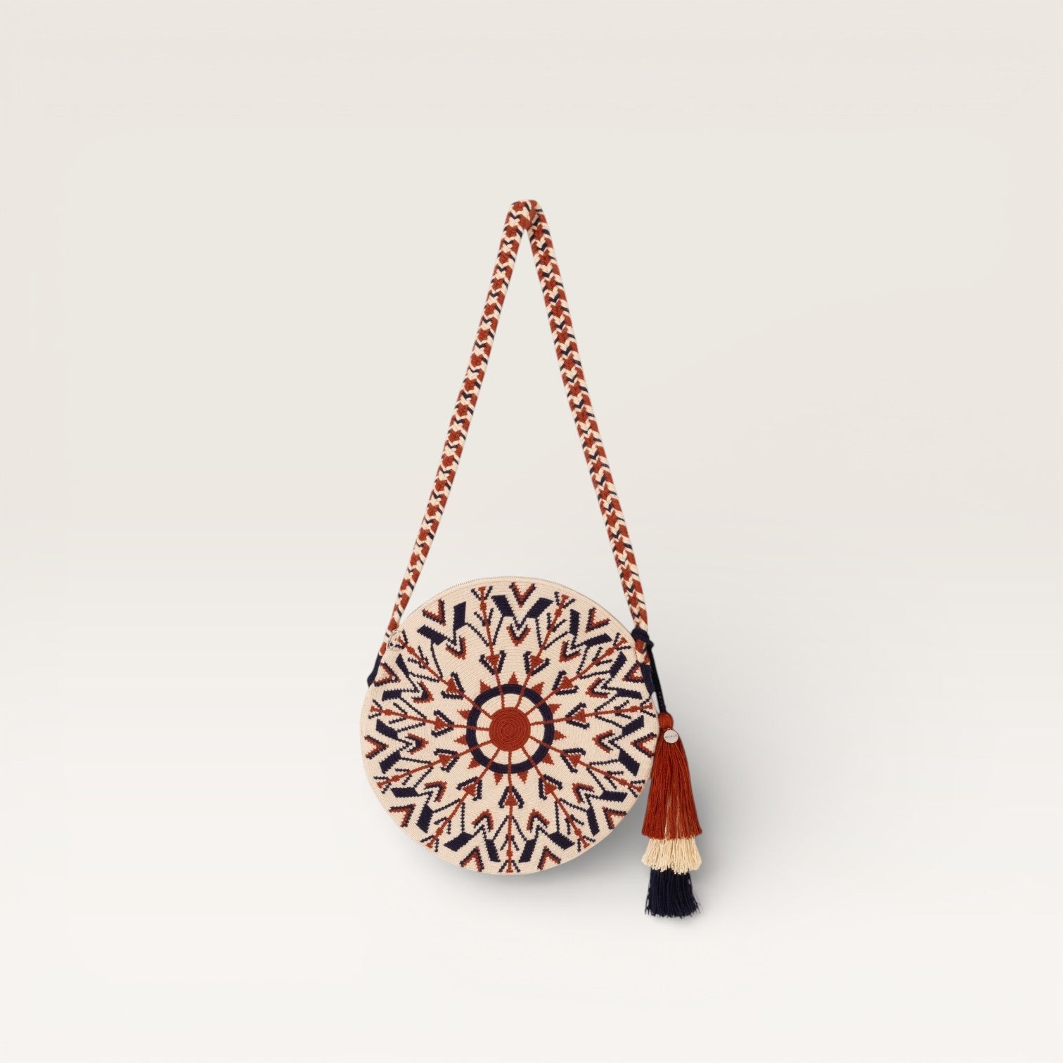 Geometric circle crossbody | Chai