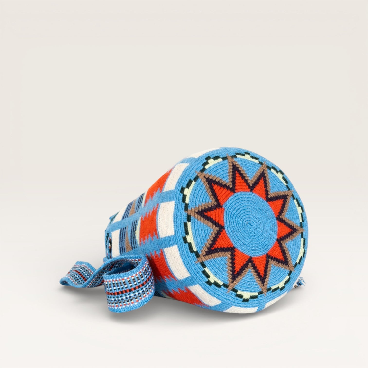 Geometric crossbody bag M | Bright blue