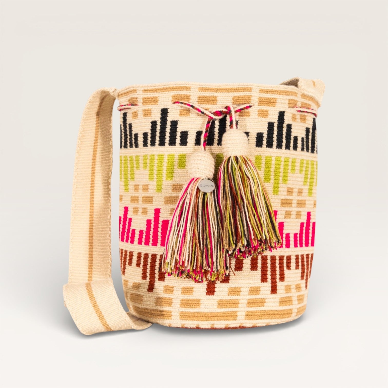 Geometric crossbody bag M | Chai