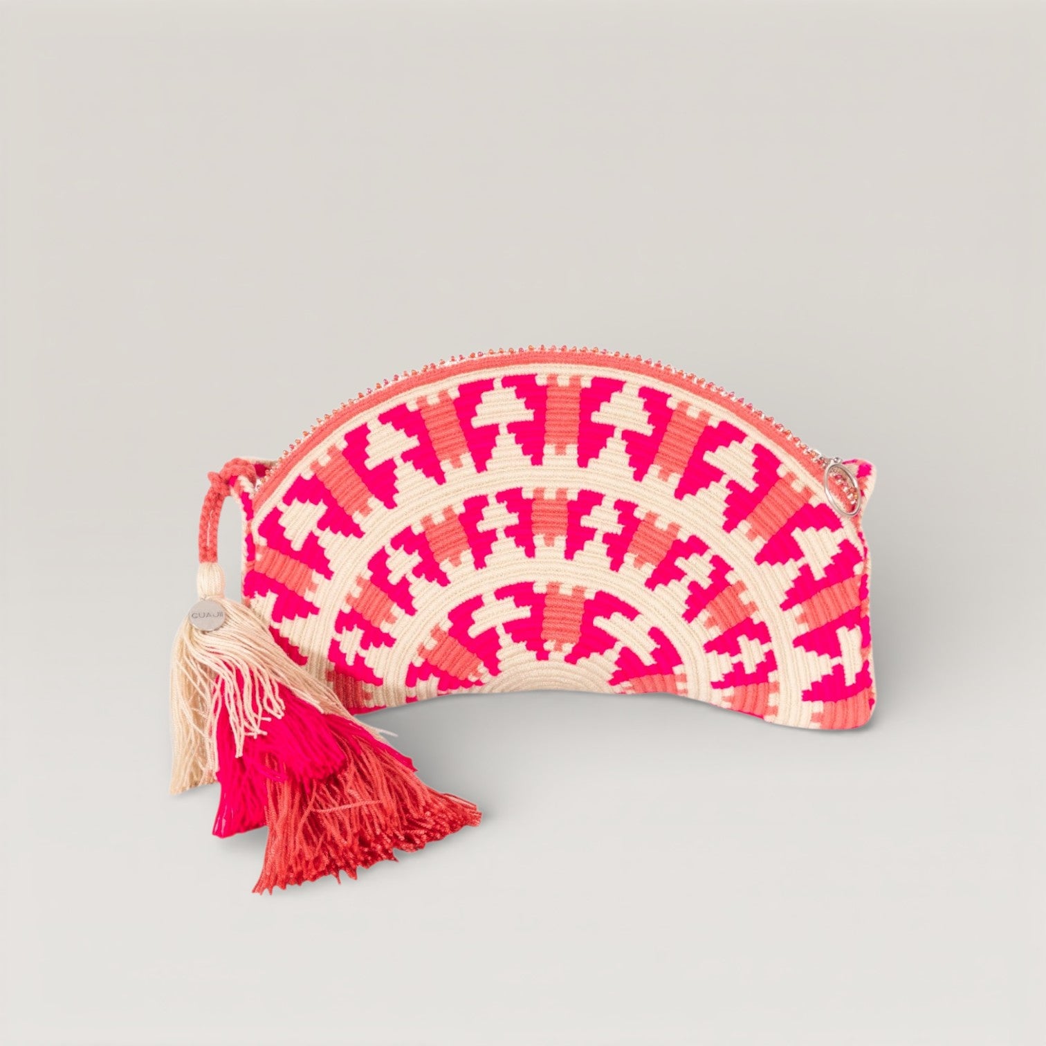 Geometric half-moon | Peony