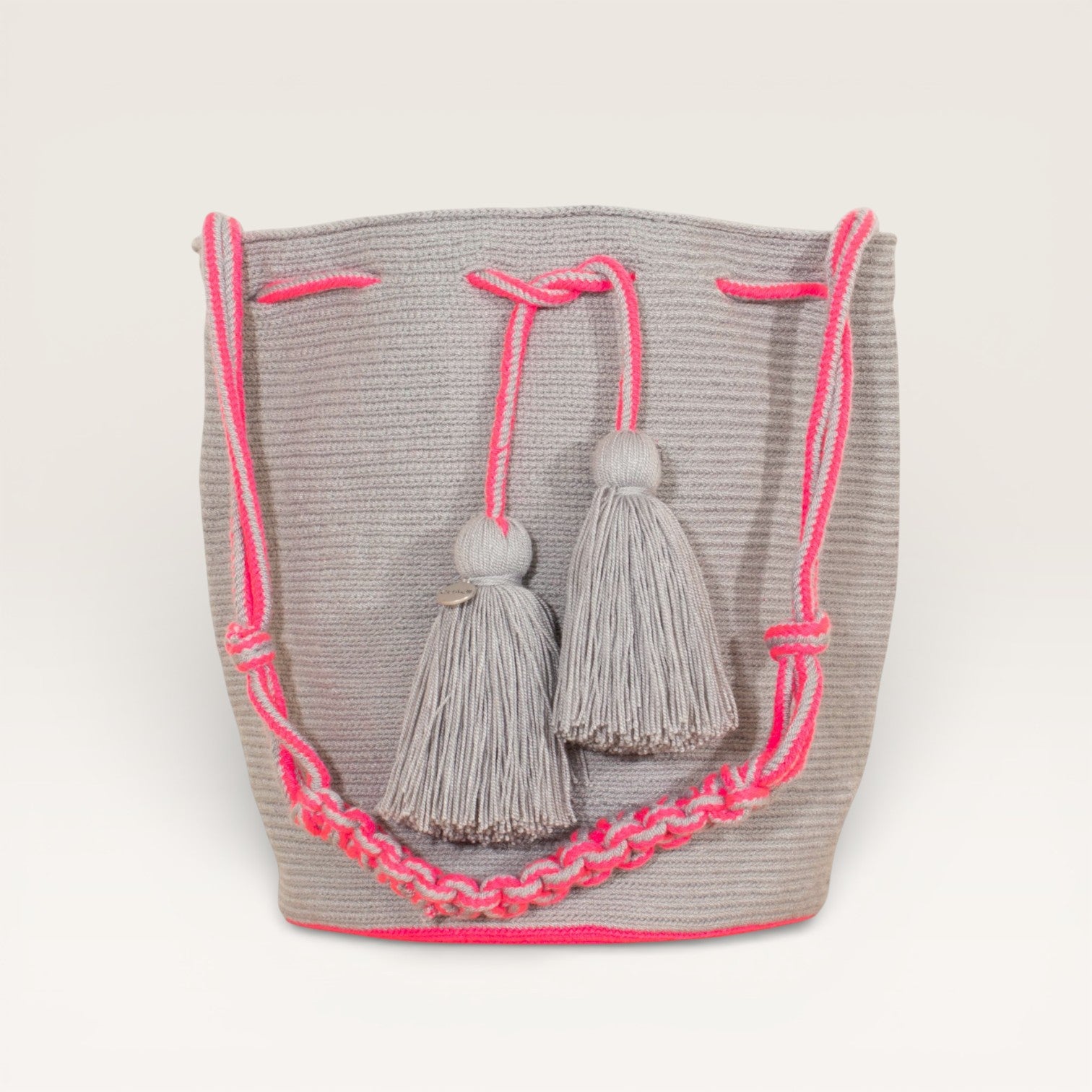 Solid round shoulder bag | Sterling