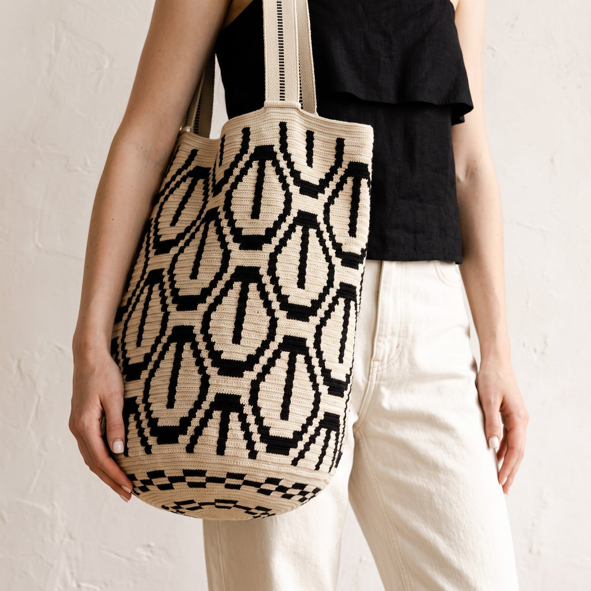 Round Tote Bags