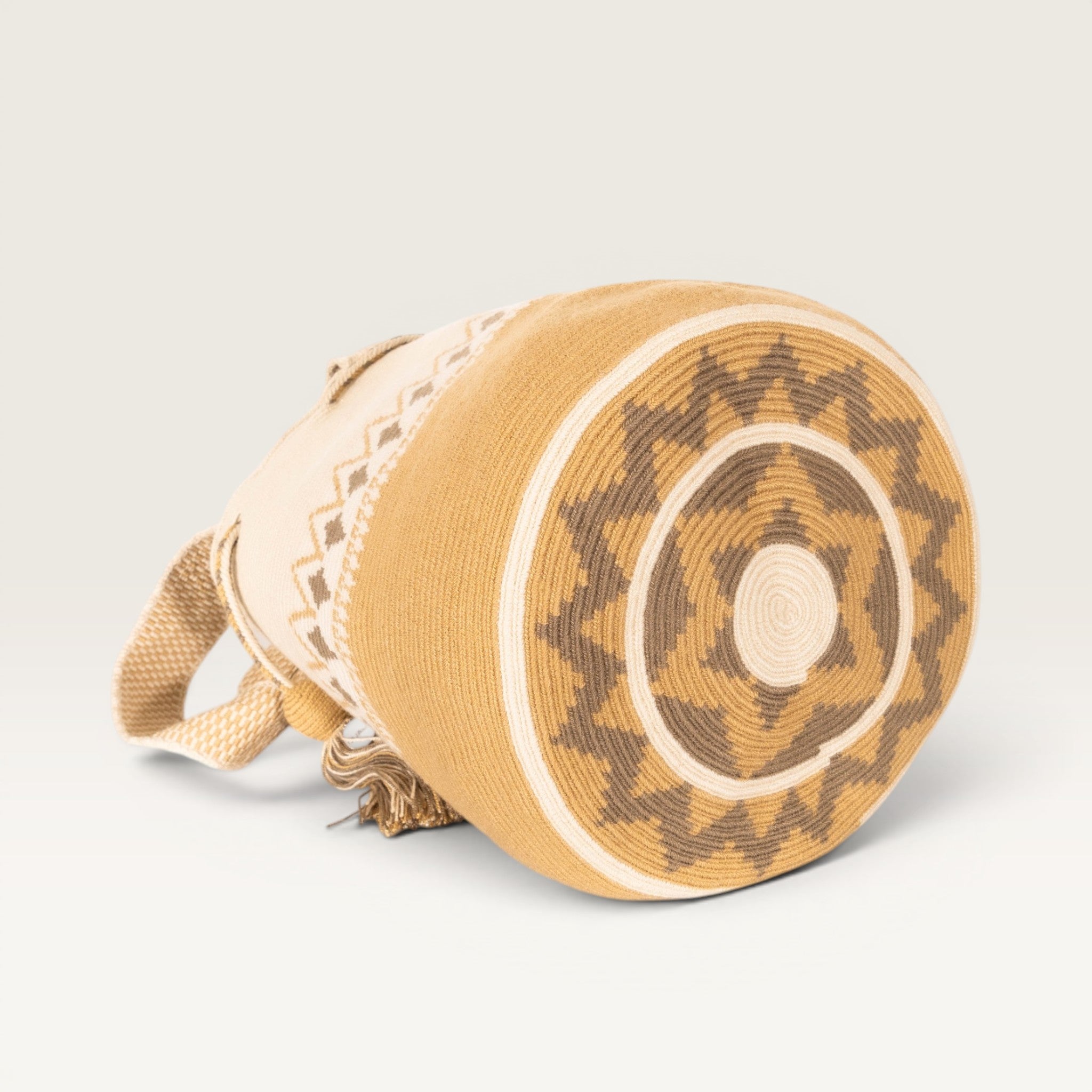 Geometric crossbody L | Caramel