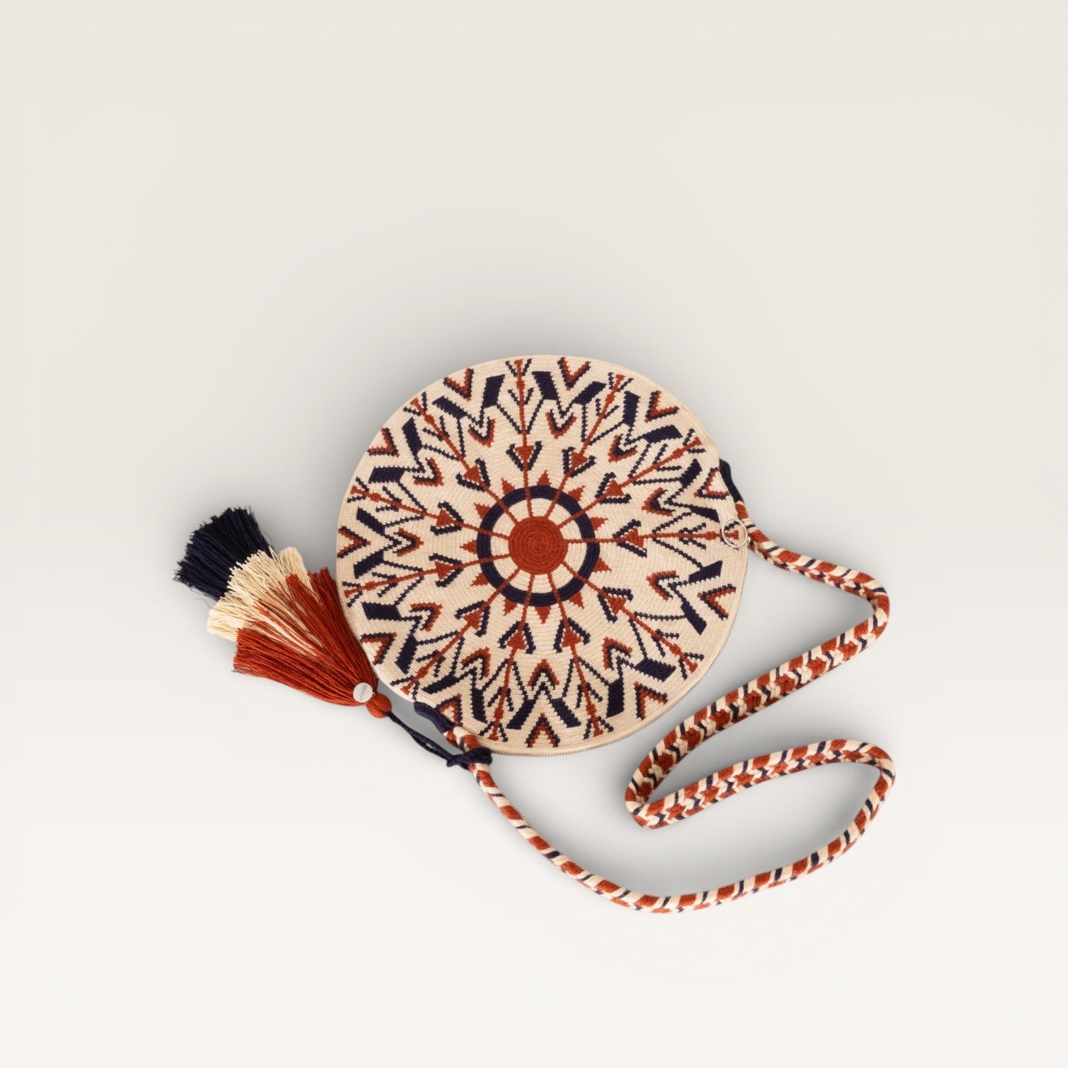 Geometric circle crossbody | Chai