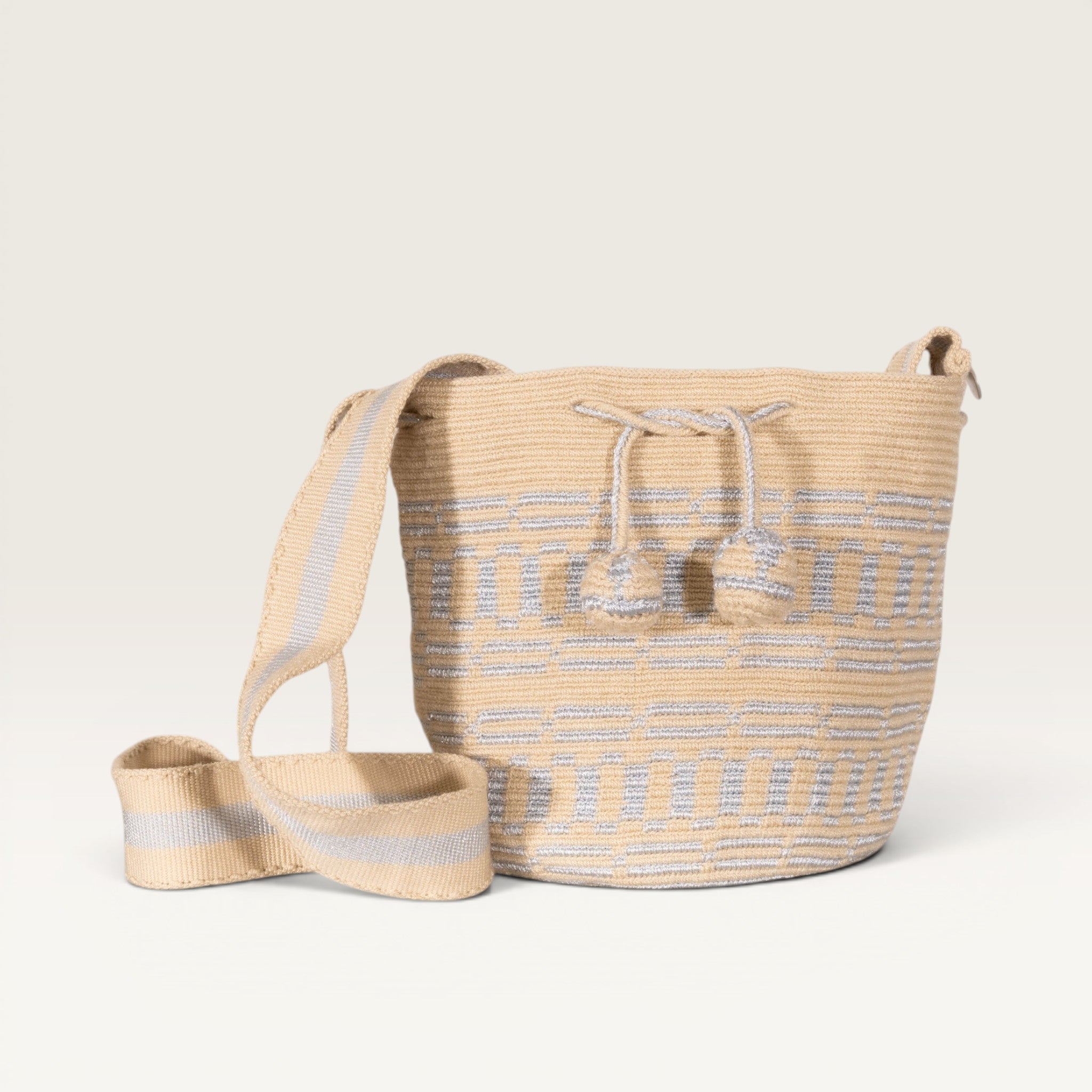 Geometric crossbody S | Sterling