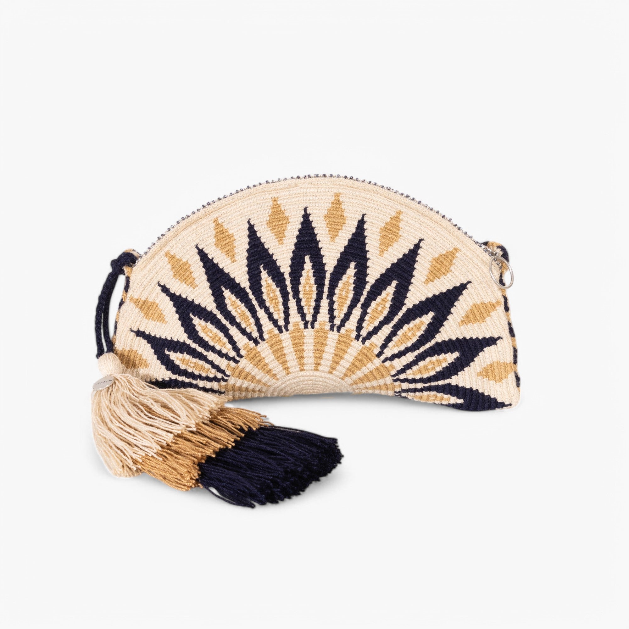 Geometric half-moon crossbody | Chai