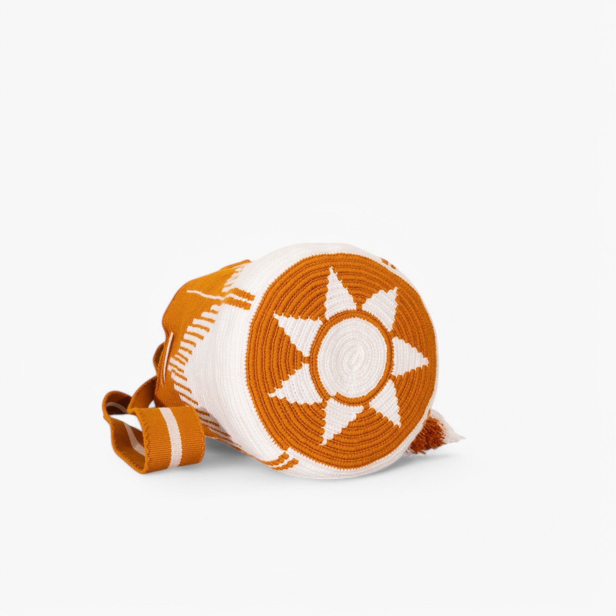 Geometric crossbody bag L | Honey