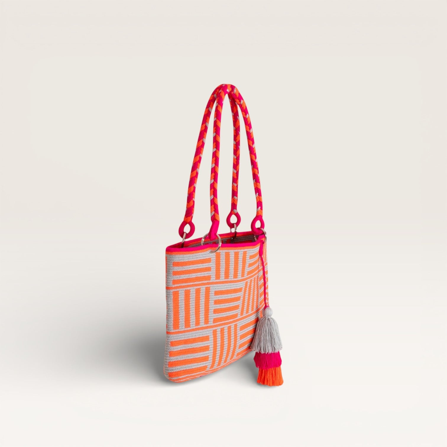 Geometric oval shoulder bag | Tangerine