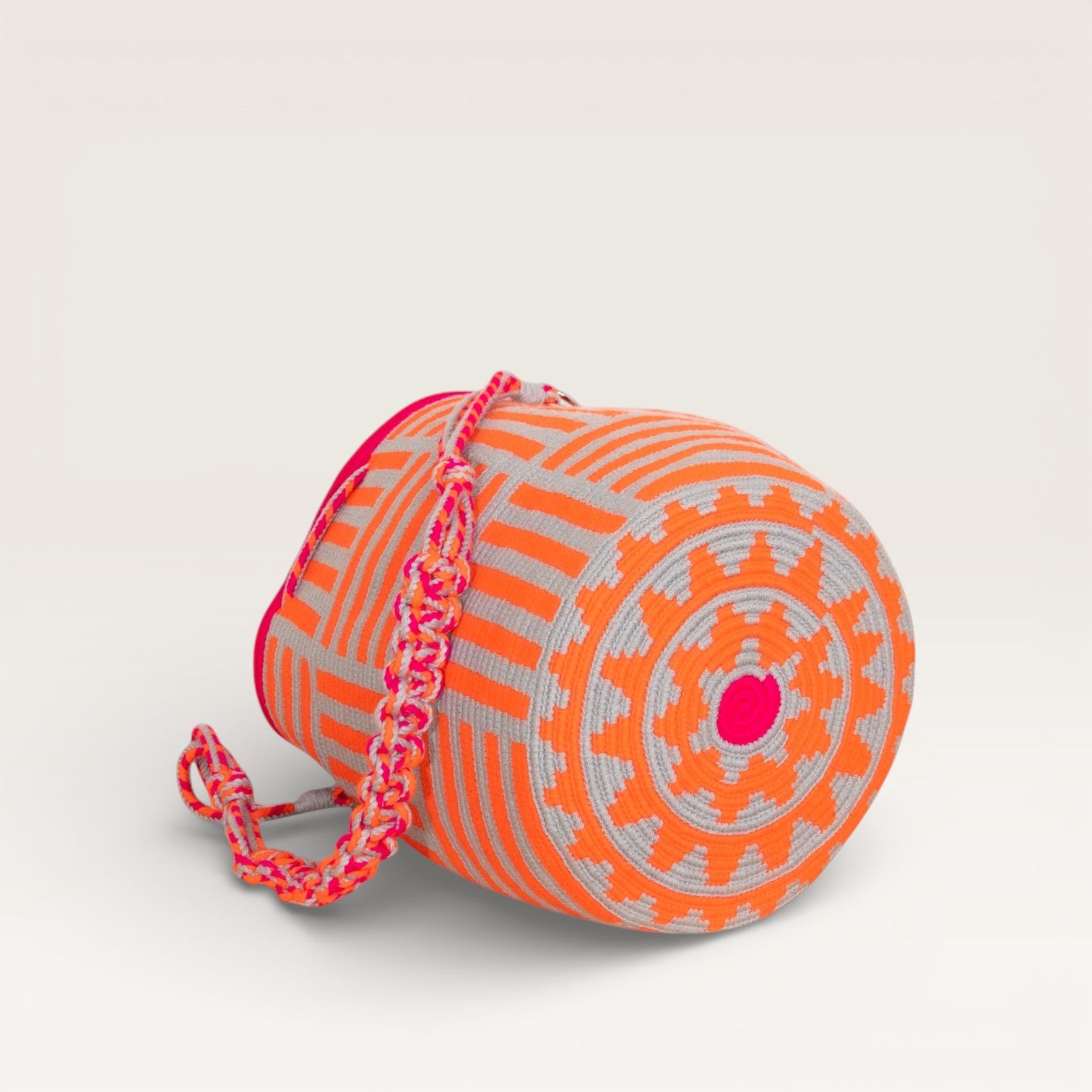 Geometric round shoulder bag | Tangerine