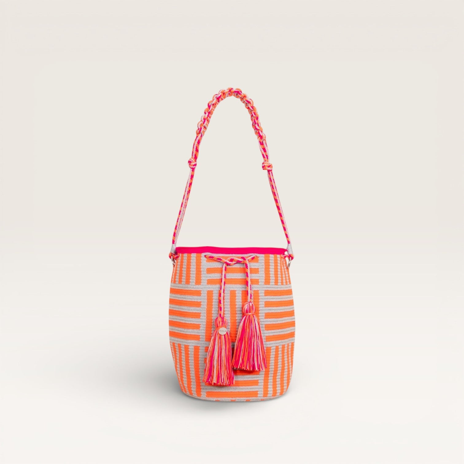 Geometric round shoulder bag | Tangerine