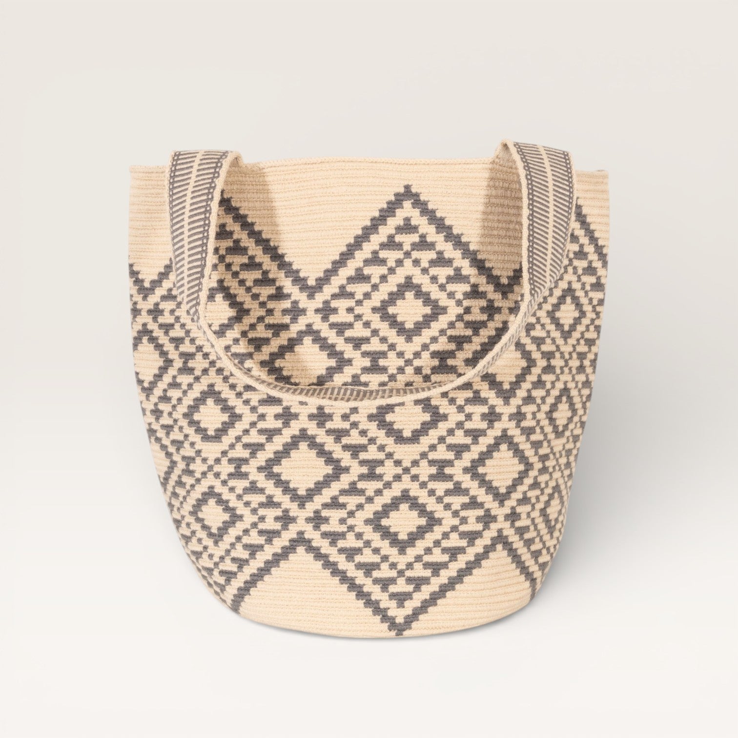 Geometric round tote L | Steel