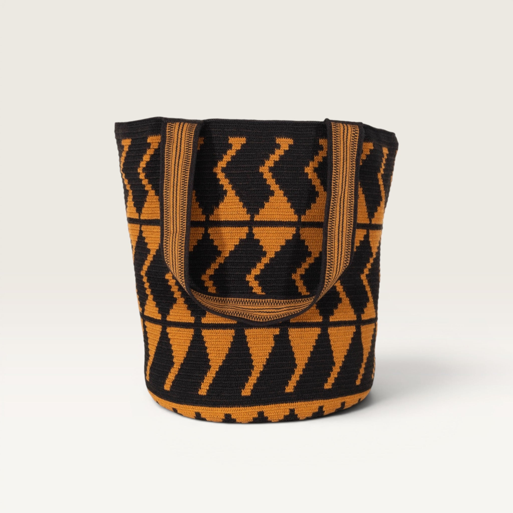 Geometric susu tote | Ochre