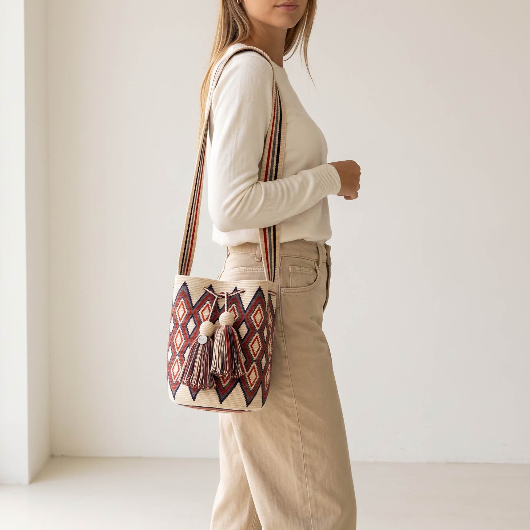 Geometric crossbody L | Red