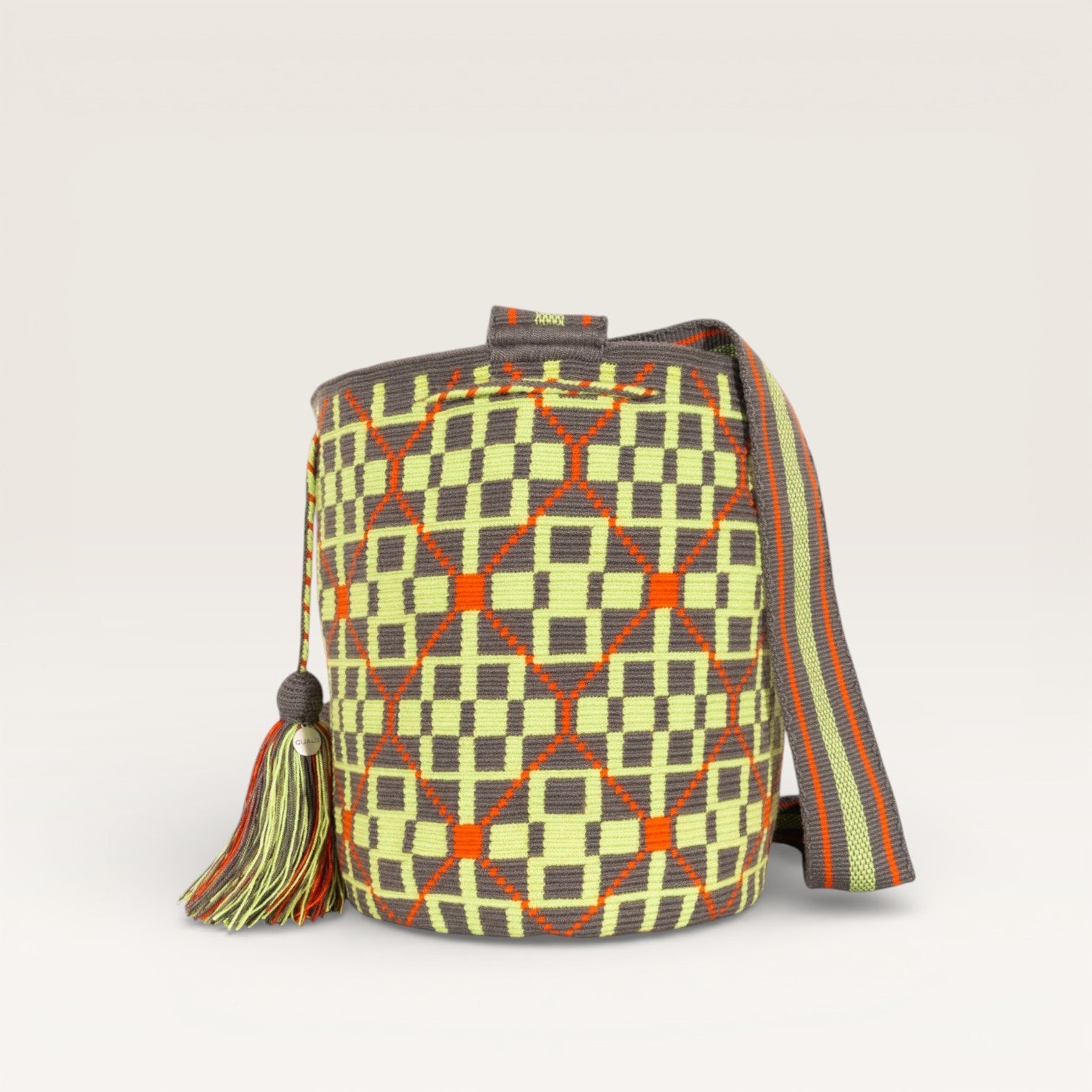 Geometric crossbody L | Steel grey