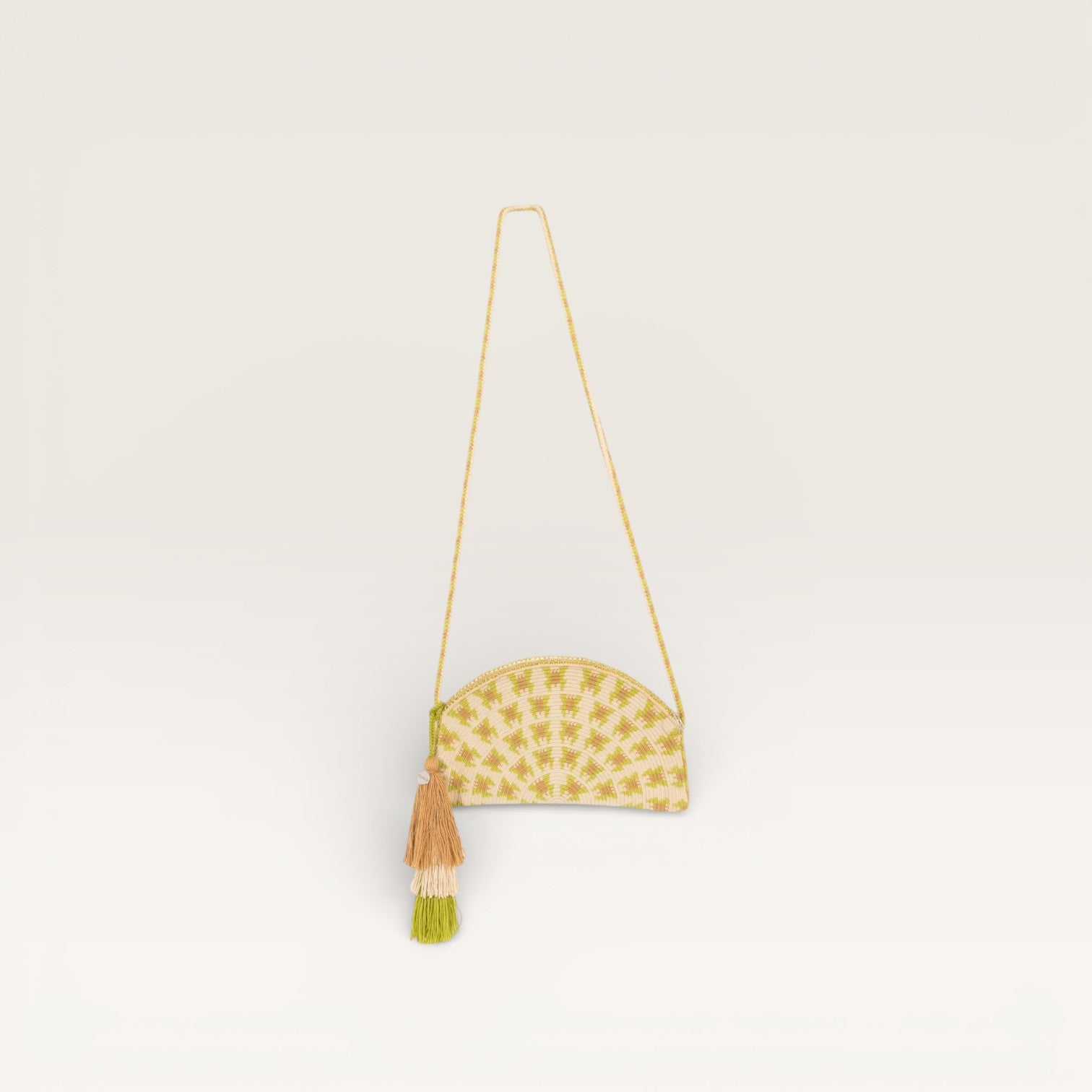 Geometric half-moon | Basil